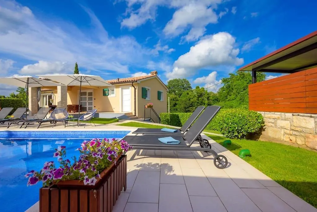 Villa Mathilda By Istrialux Milotski Breg 0*,